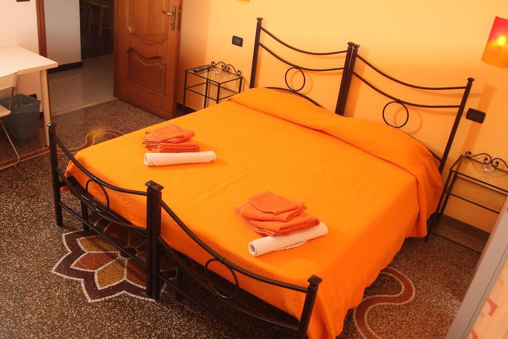 Bed&Breakfast La Rosa dei Venti Genua Zimmer foto